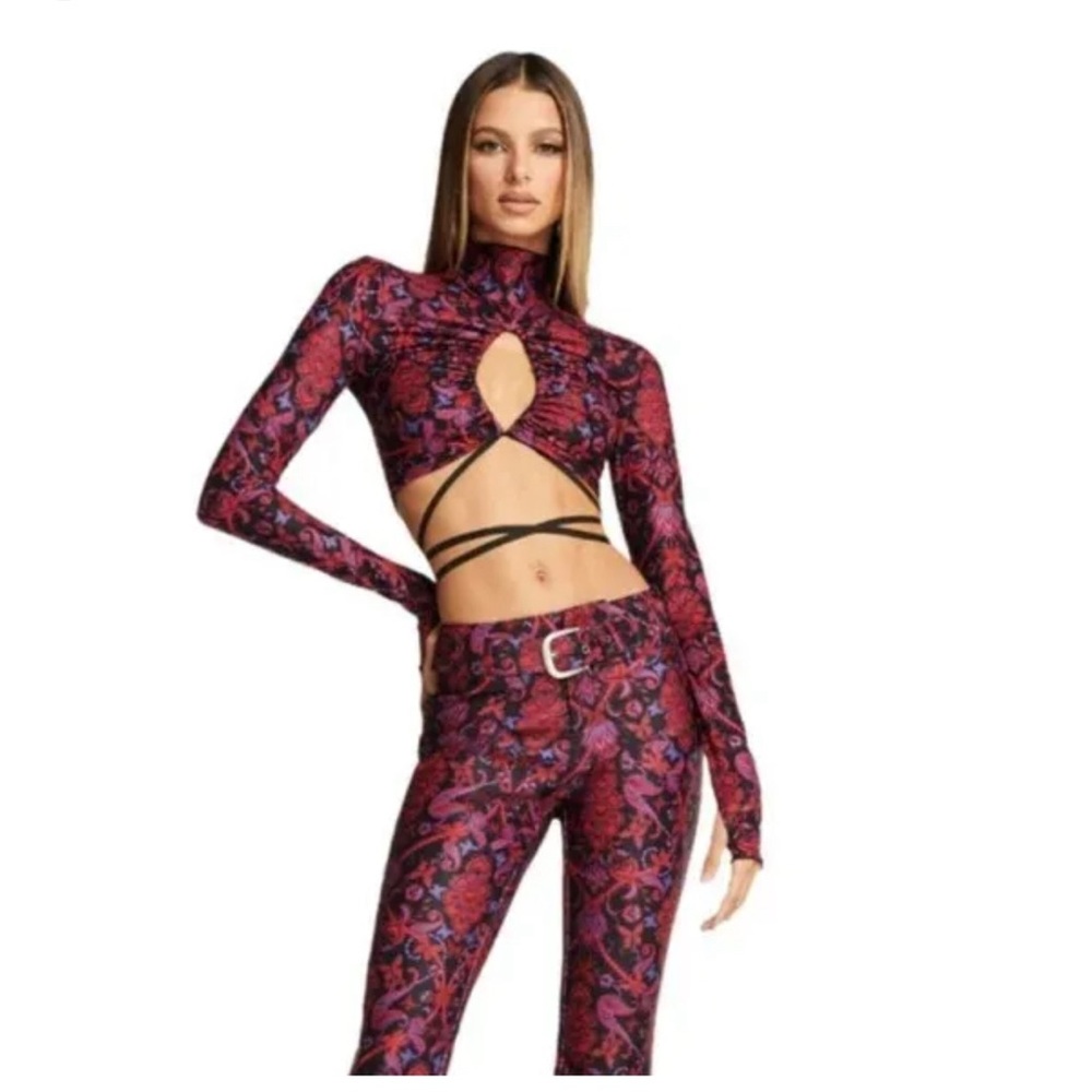 I Am Gia Afia Paisley long sleeve Tie Up Crop Top size X Small , NWOT